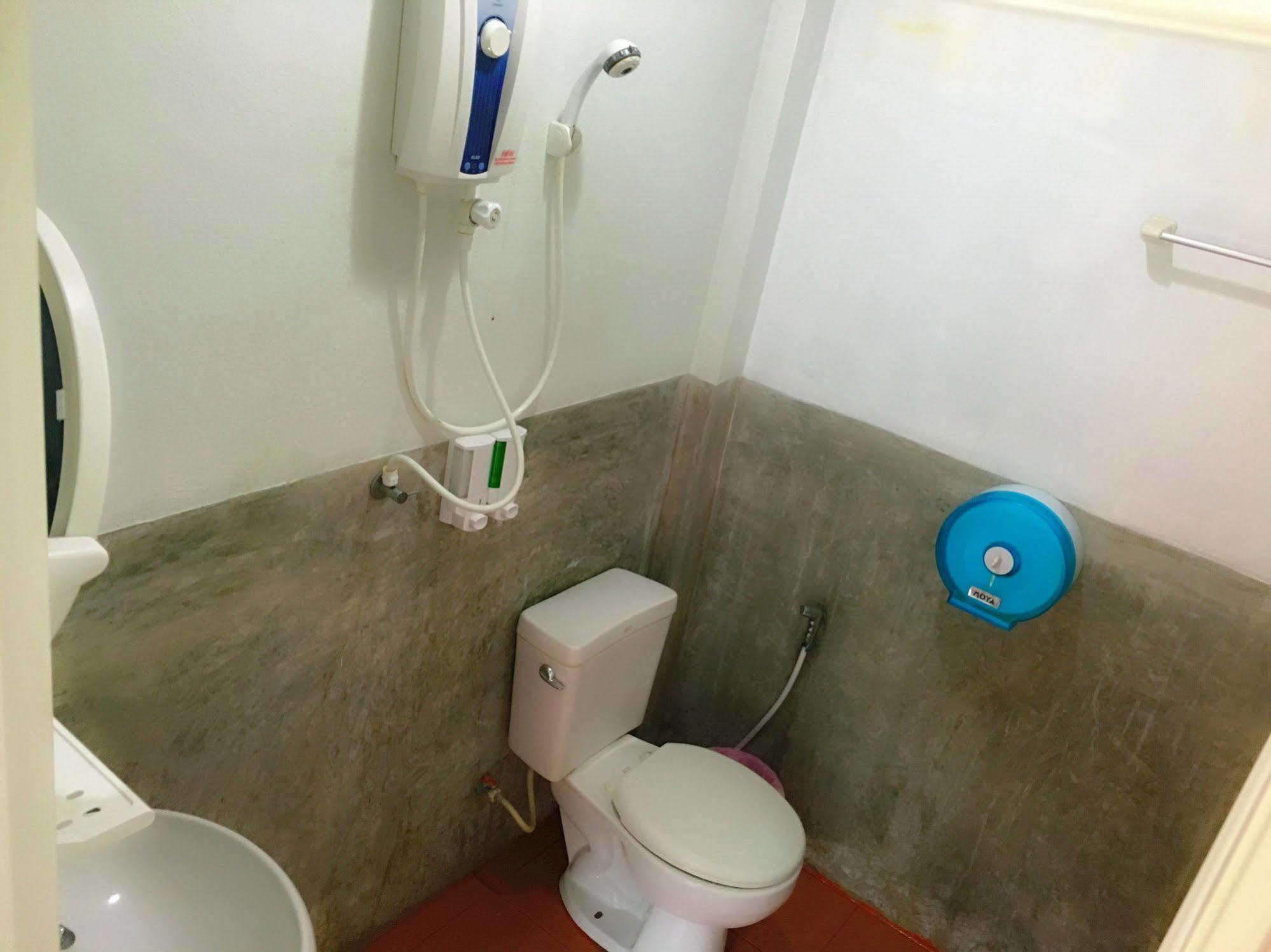 Sarin Guesthouse Ko Tao Bagian luar foto
