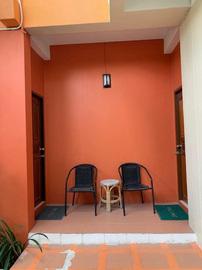 Sarin Guesthouse Ko Tao Bagian luar foto